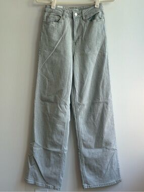 Almost Famous Super Light Wash High Waisted Wide Leg Jeans Size 0